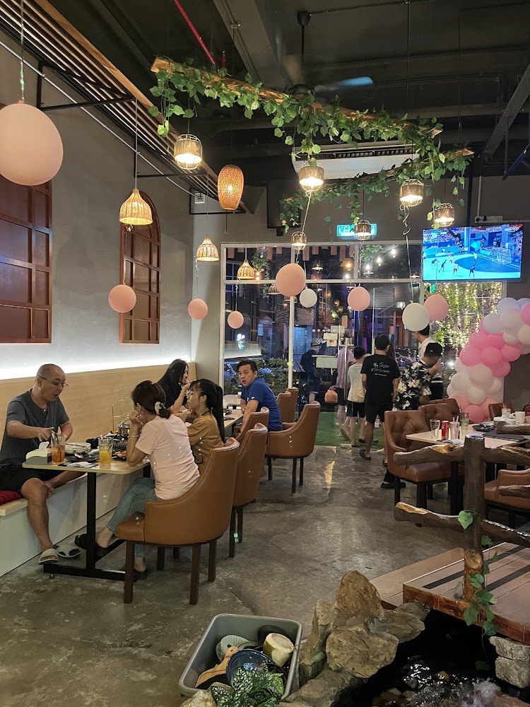 Ynot Garden Cafe