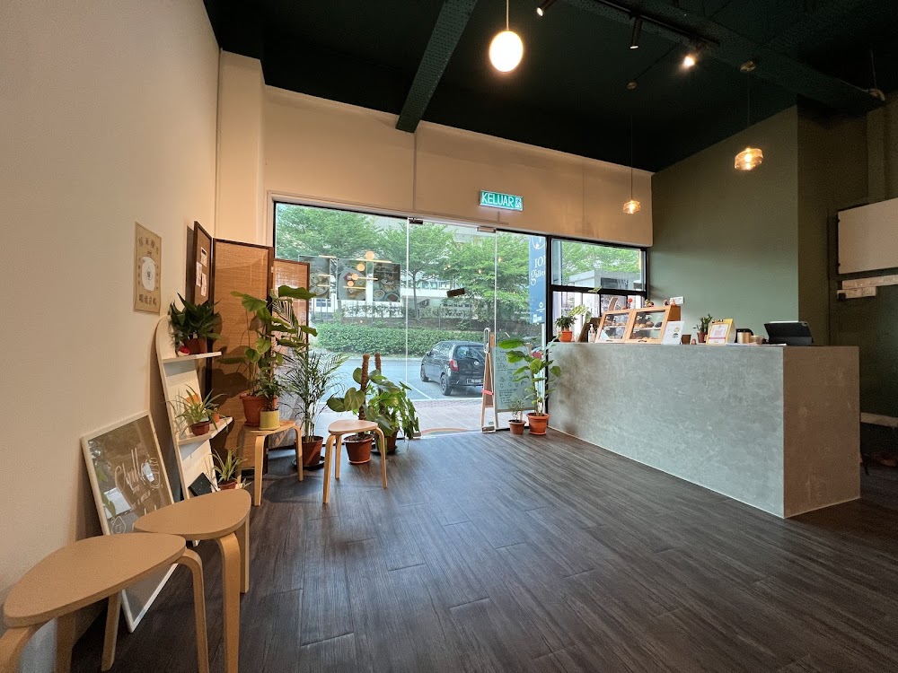Aged Cafe