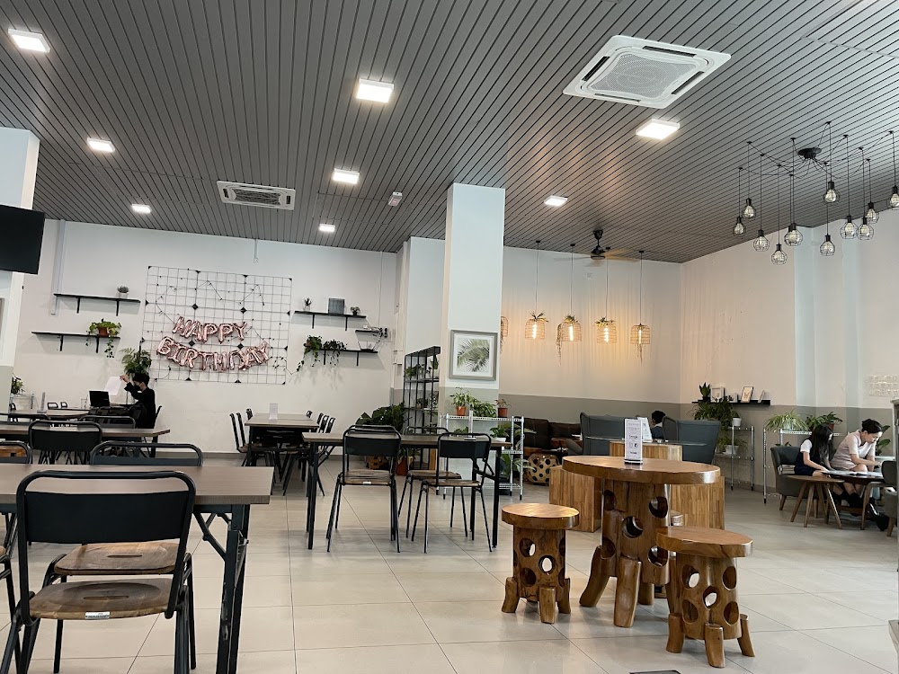 T&L Bakery • Cafe • Bandar Kinrara