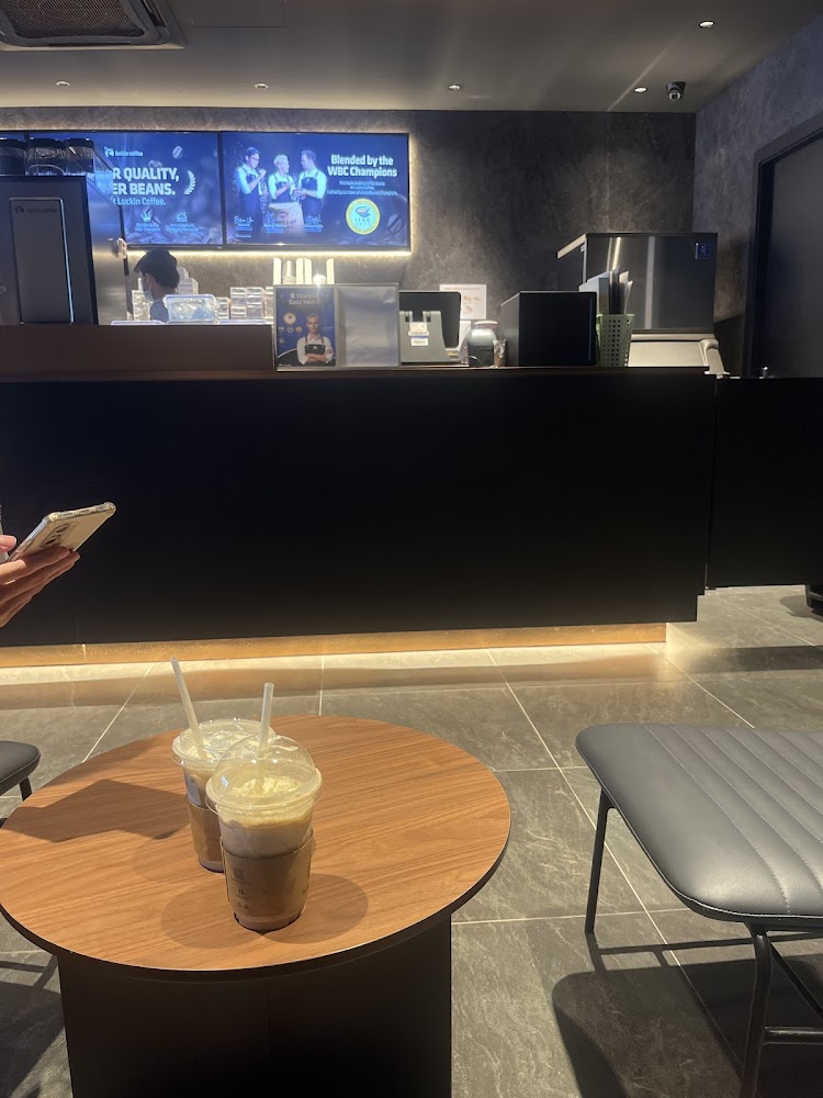 Luckin Coffee - Bandar Puteri Puchong